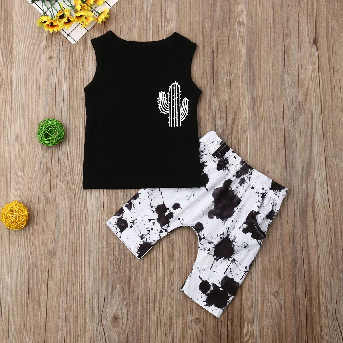 Cactus Cool Sleeveless Top & Shorts Set