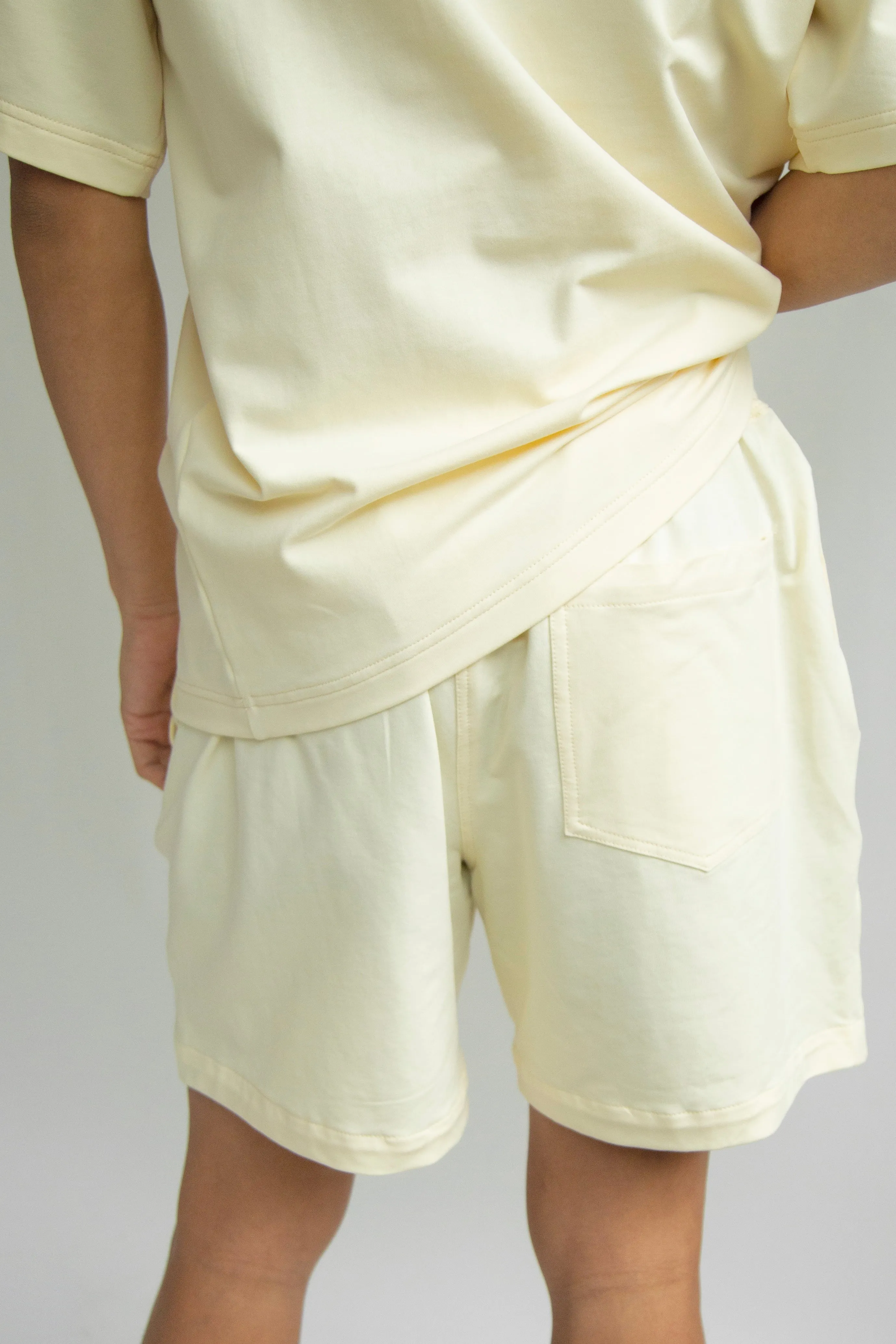 CLASSIC MIDLENGTH SHORTS