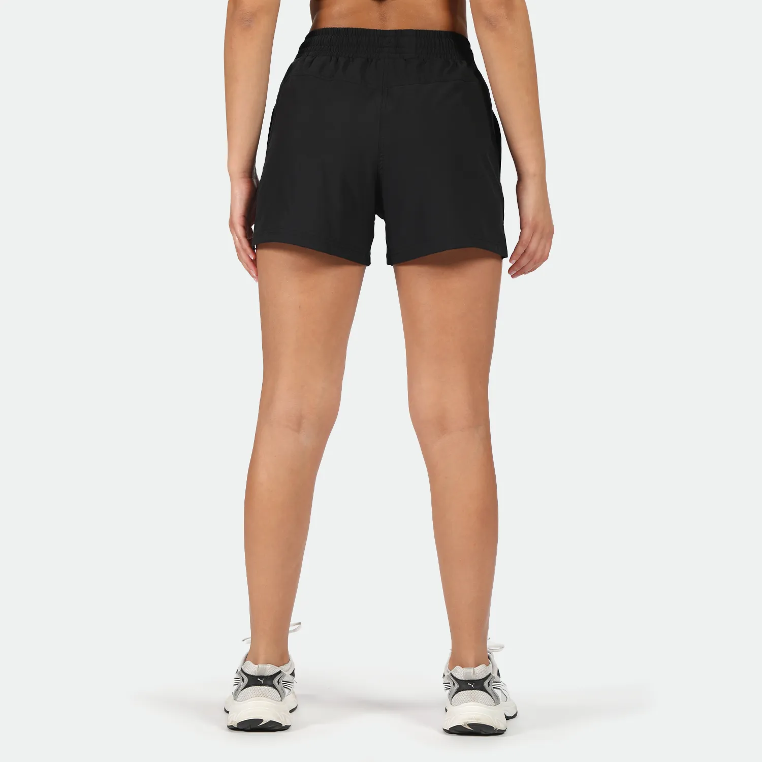 WOMEN-GO-BEYOND-TRAINING-SHORT (BLACK)